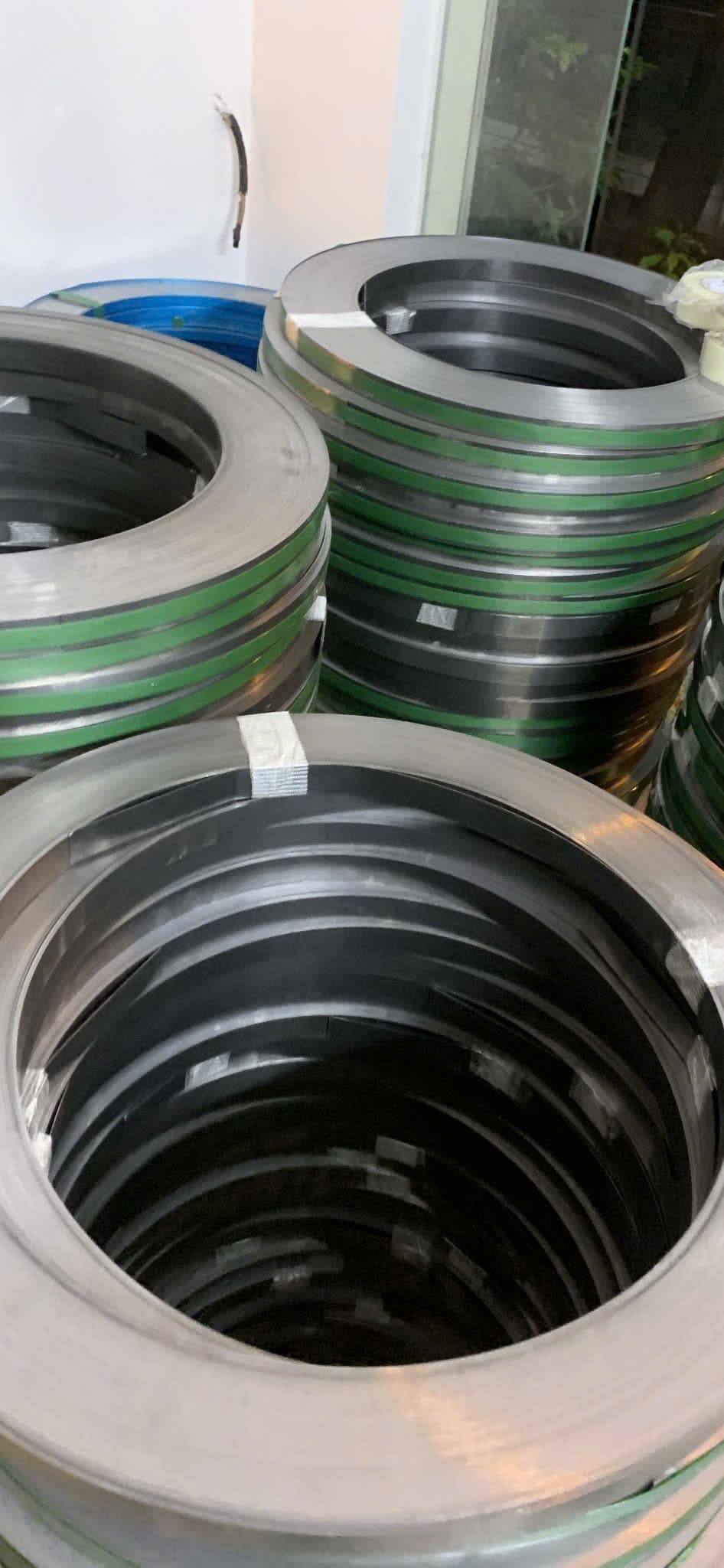 Dây đai thép 32mm dùng cho hàng nặng